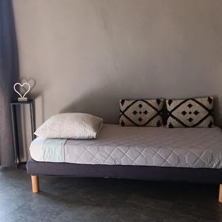 Bed & Breakfast Inside Dombes Trévoux