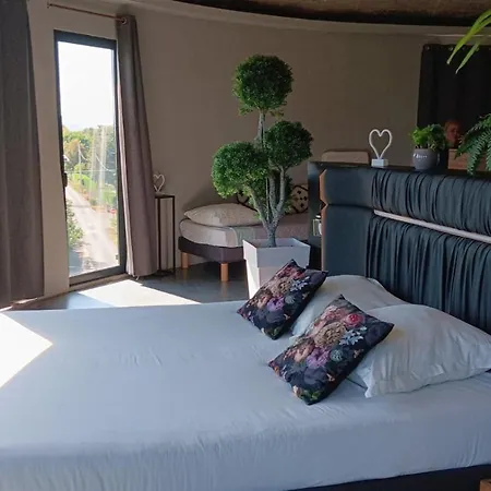 Inside Dombes Bed & Breakfast
